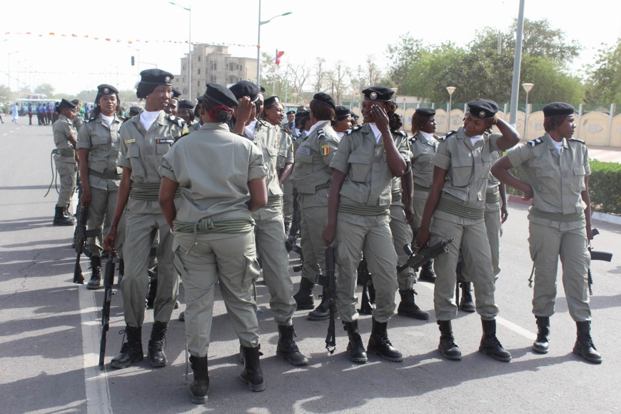 Des femmes policières lors du défilé du 8 mars à N'Djamena. Alwihda Info