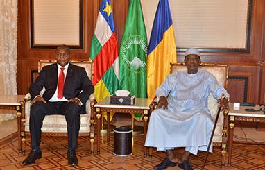 Tchad : Le Président centrafricain rencontre Idriss Déby à N'Djamena