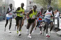 Le marathon de Paris (France) en 2007.