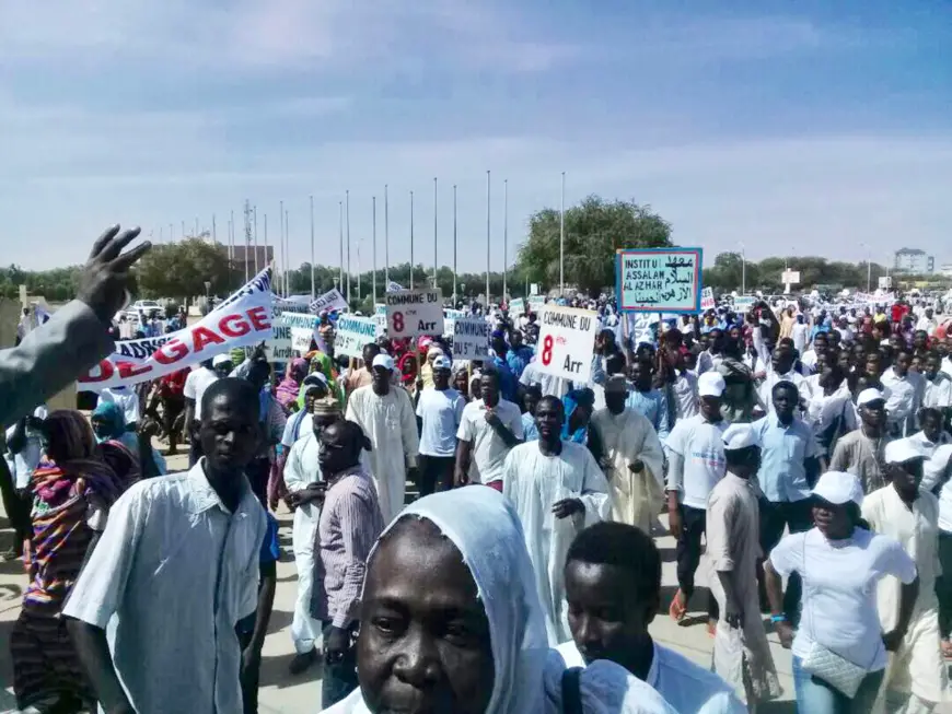 N'Djamena : « Stop aux ingérences des États-Unis » scandent des manifestants