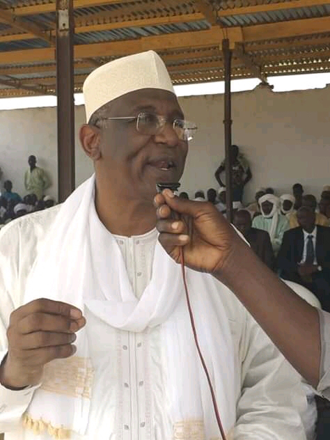 Tchad : le gouverneur du Hadjer-Lamis Lamis en tournée à Dababa. © D.M.M.