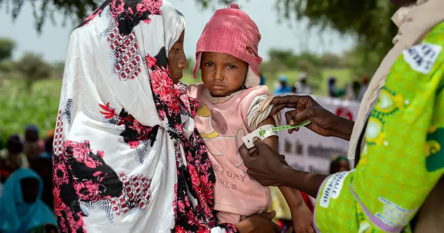 Un enfant pris en charge dans la région du Batha, au Tchad. © Gwenn Dubourthoumieu / SOLIDARITÉS INTERNATIONAL