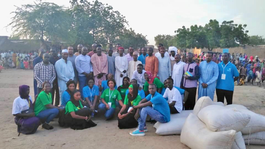 Tchad : des dons d'aliments à une cantine scolaire pour les enfants défavorisés. © Alwihda Info