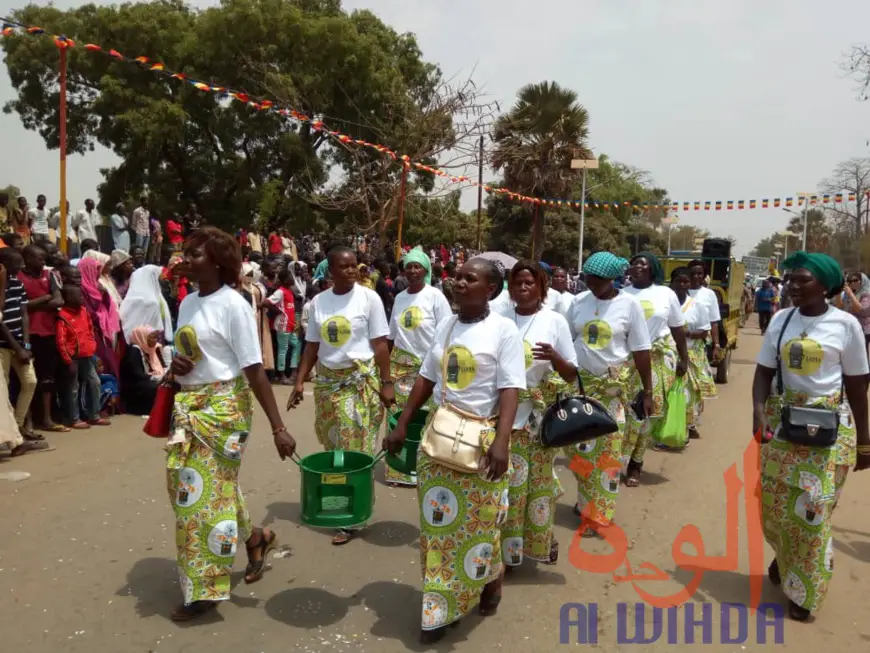 Tchad : "levez la tête, battez vous avec des idées et idéologies". © Golmen Ali/Alwihda Info