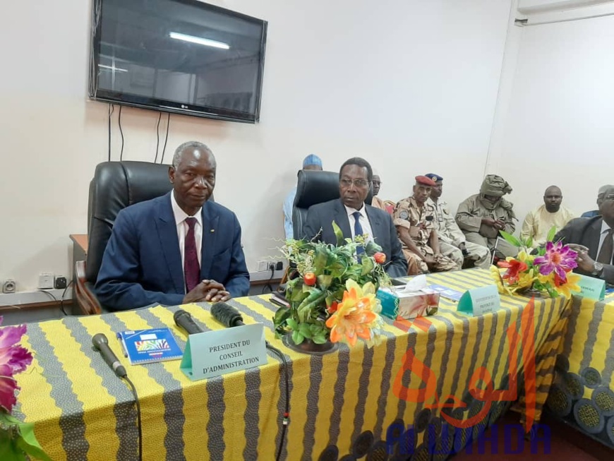 Tchad : à Abéché, le ministre Houdeingar se penche sur les revendications des étudiants