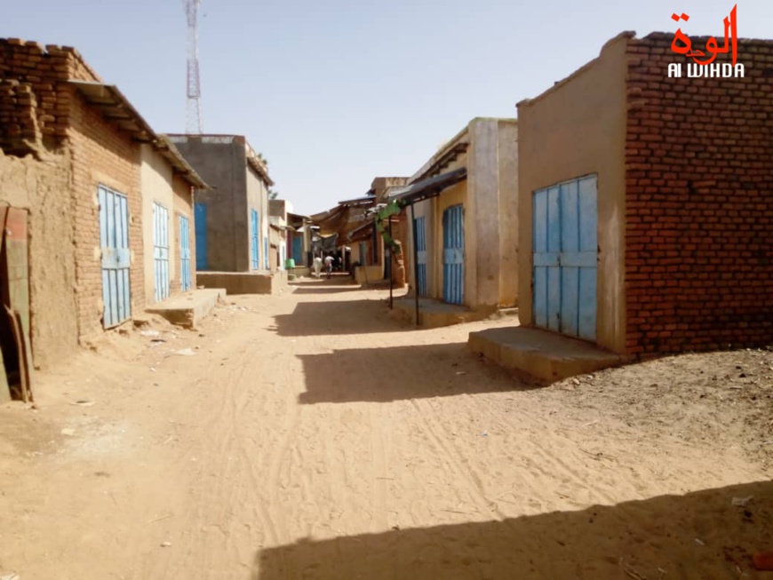 Covid-19 : des magasins fermés au marché de Goz Beida, au Tchad, le 14 avril 2020. © Mahamat Issa Gadaya/Alwihda Info