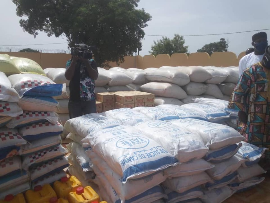 Tchad : des dons alimentaires aux couches vulnérables du Mandoul. © FGC