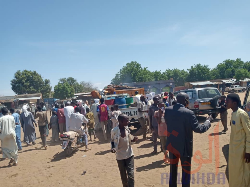 Tchad - Covid-19 : Abdelkerim Ahmadaye Bakhit vient en aide à la province de Sila. © Mahamat Issa Gadaya/Alwihda Info