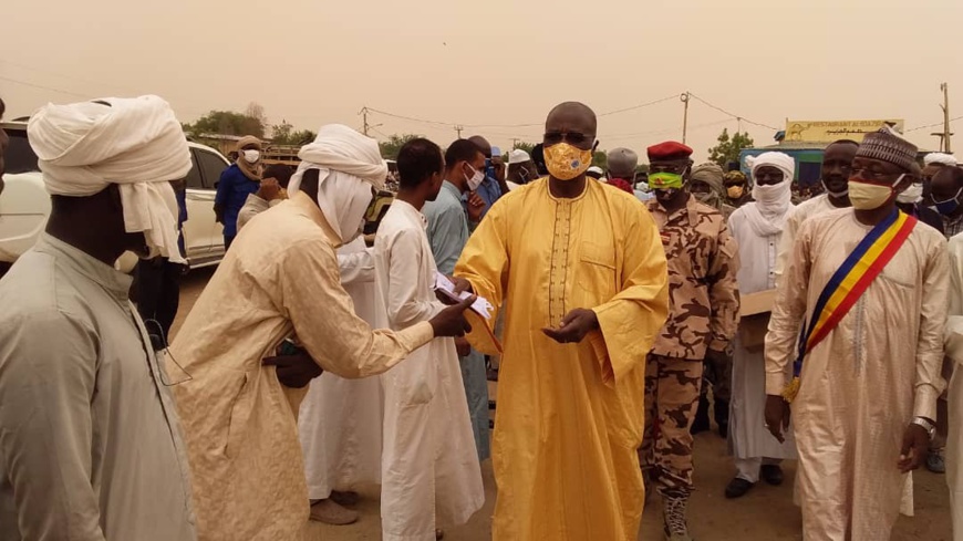 Tchad-Covid19 : Distribution gratuite des masques dans la province du Batha : ©️ Hassan Djidda/Alwihda Info