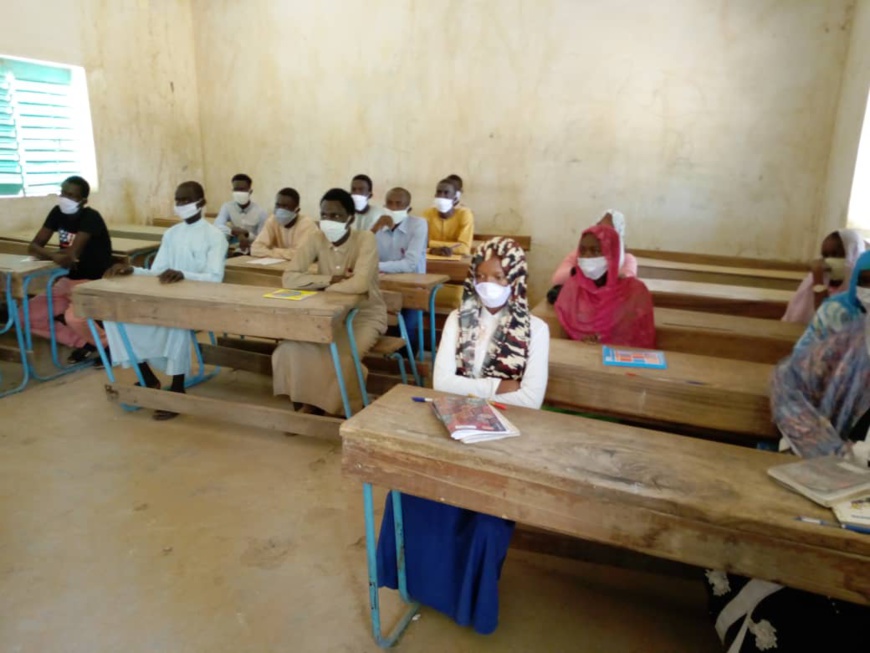 Tchad : les élèves reprennent le chemin des classes à Goz Beida. © Mahamat Issa Gadaya/Alwihda Info