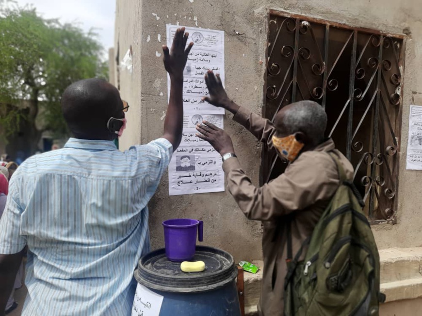 Tchad : à Abéché, la Ligue des journalistes arabophones appuie la reprise des cours. © Abba Issa/Alwihda Info