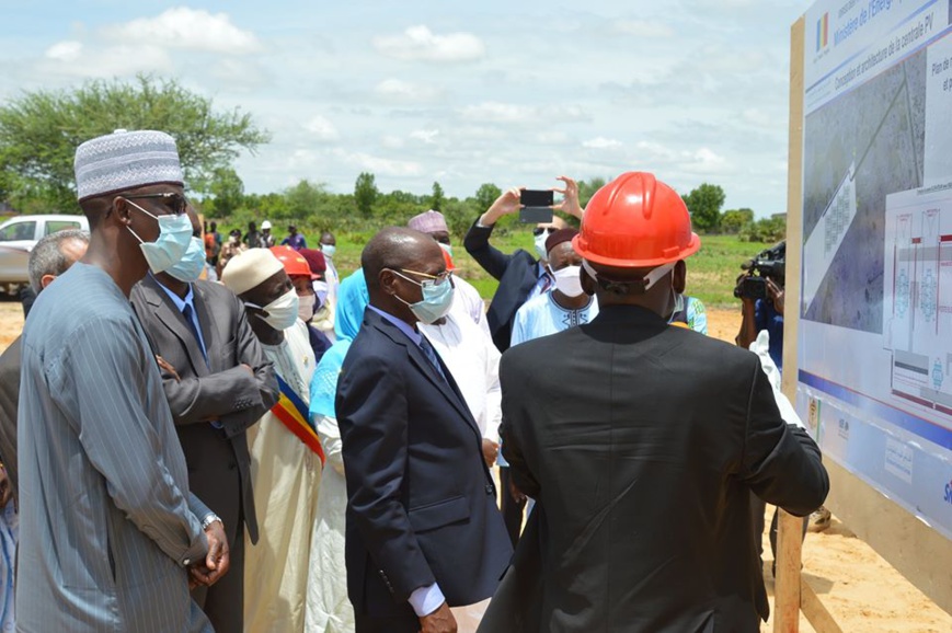 Tchad - Électricité : le président "a mis de l'argent frais à disposition de la SNE". © PR