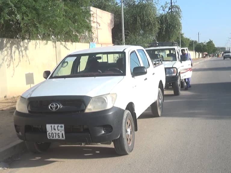 Tchad : des militants du MPS offrent 4 véhicules à la CENI pour appuyer le recensement à l'Est