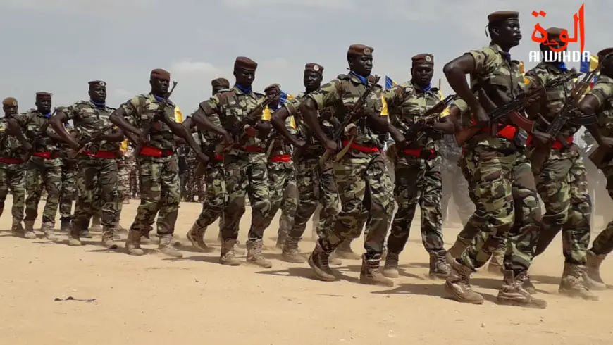 Des militaires lors d'un défilé au Tchad. © Alwihda Info