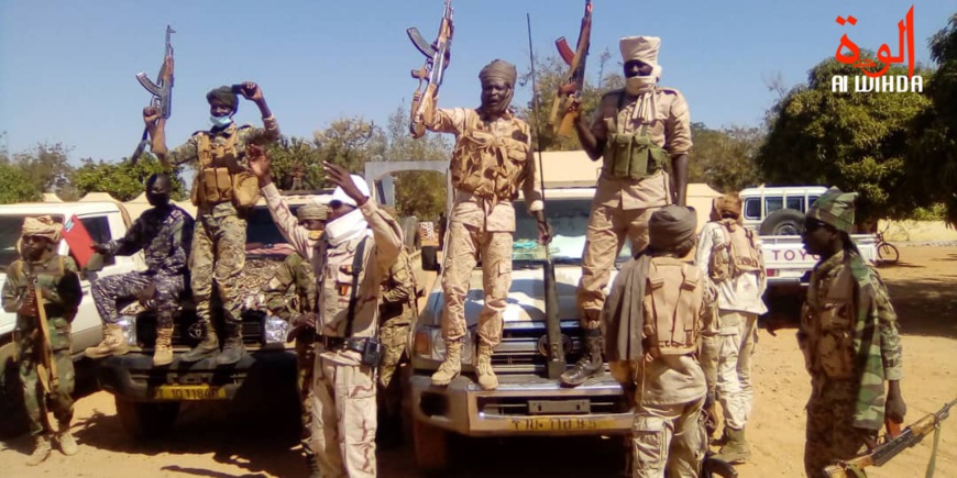 Des militaires en liesse à Pala après la réussite d'une opération de libération d'otages au Mayo Kebbi Ouest en janvier 2021. © Foka Mapagne/Alwihda Info