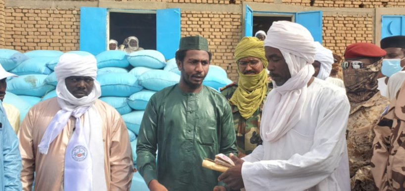 Tchad : le gouvernement distribue 2281 sacs de sucre aux vulnérables du Ouaddaï