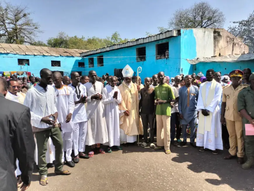 Cameroun : L’église catholique fête Noël avec les pensionnaires de la Prison centrale de Garoua