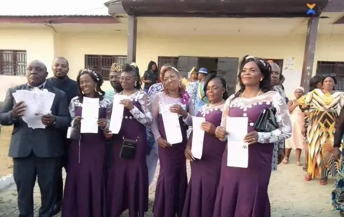 Cameroun – Fait divers : Un homme épouse cinq femmes le même jour lors d'une cérémonie officielle à la mairie