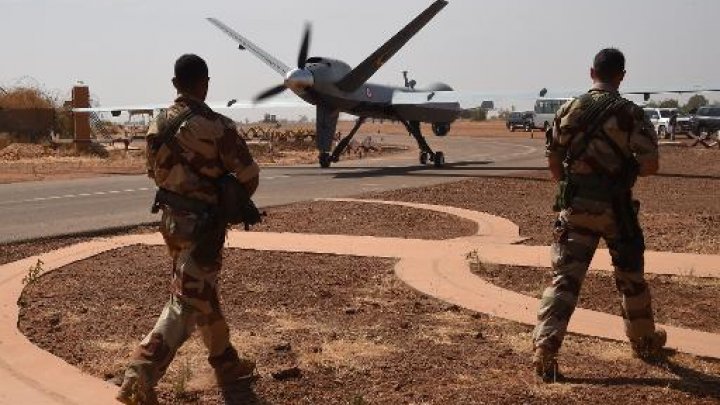 Drones français au Sahel: les jihadistes vus du ciel