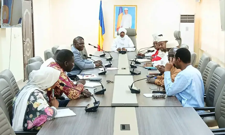 Le nouveau bureau du Syndicat des médecins du Tchad (SYMET) reçu par le ministre de la Santé publique, Dr Abdelmadjid Abderahim