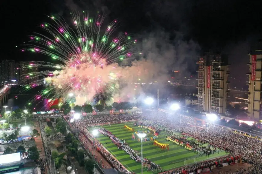 A firework show is staged during the final competition of the Village Super League (VSL) in Rongjiang county, southwest China's Guizhou province, July 20, 2024. (Photo by Yang Wenshu/People's Daily Online)