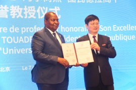 RCA : le président Touadera fait Docteur honoris causa de l’Université normale de Zhejiang