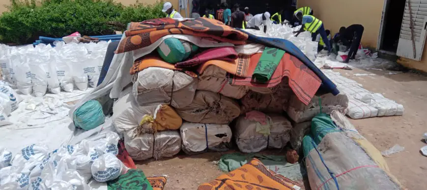 Tchad : les sinistrés d'inondations du Mayo-Kebbi Est reçoivent des kits alimentaires