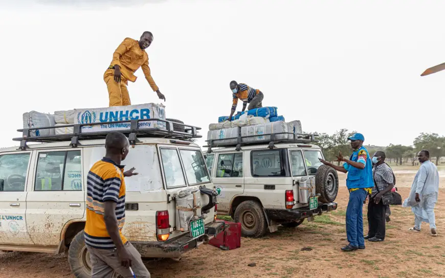 Tchad - Goz-Beida : Aide humanitaire aux réfugiés de Goz-Amir