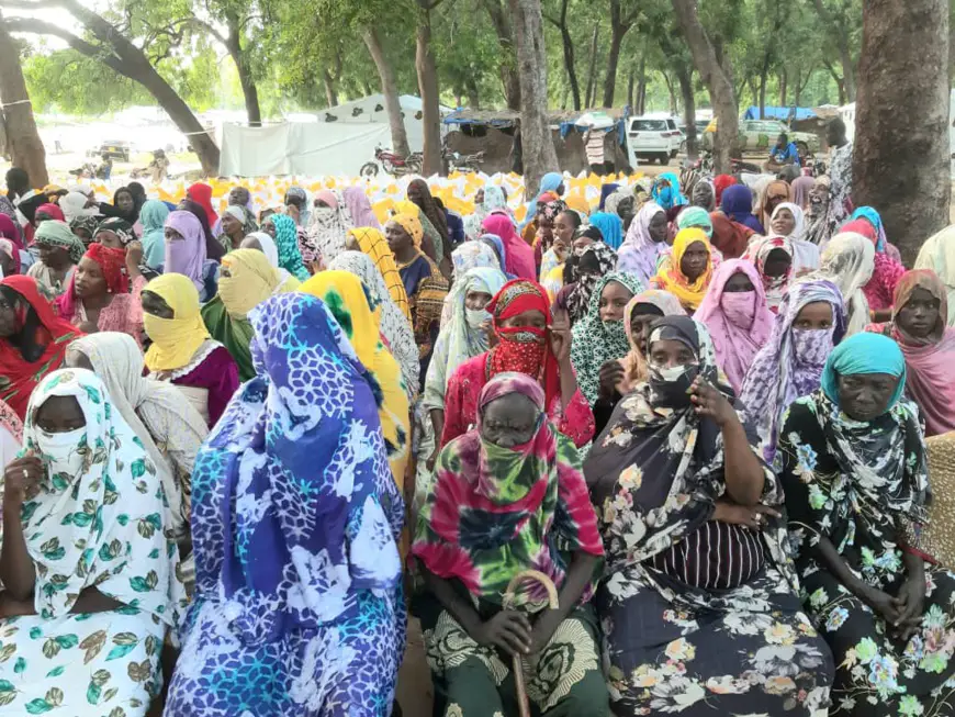 Tchad : distribution de vivres aux sinistrés de Farcha Milezi