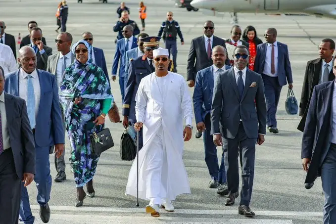 Tchad : Accueil chaleureux  du Président Mahamat Idriss Deby en France