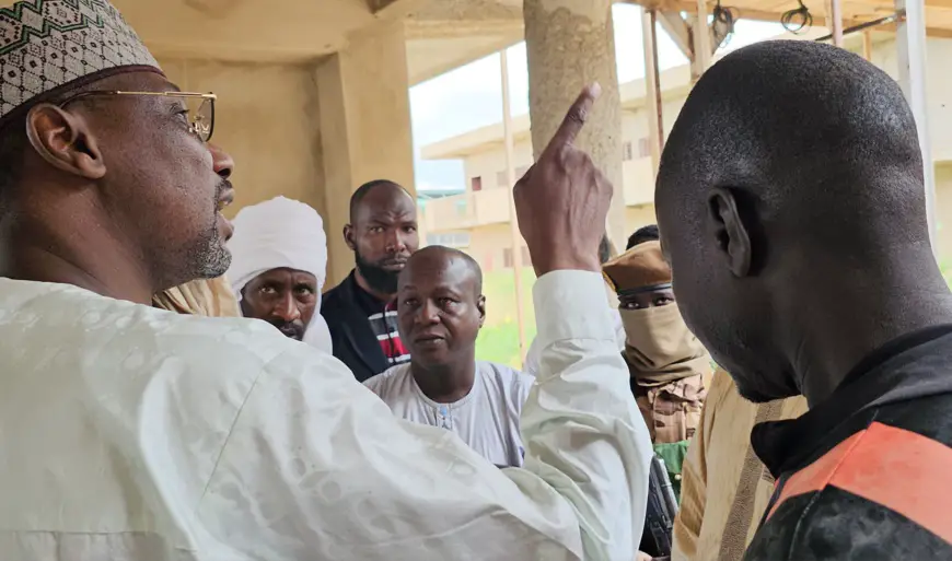 Tchad : Visite du Ministre de l'Éducation aux chantiers scolaires à Abéché