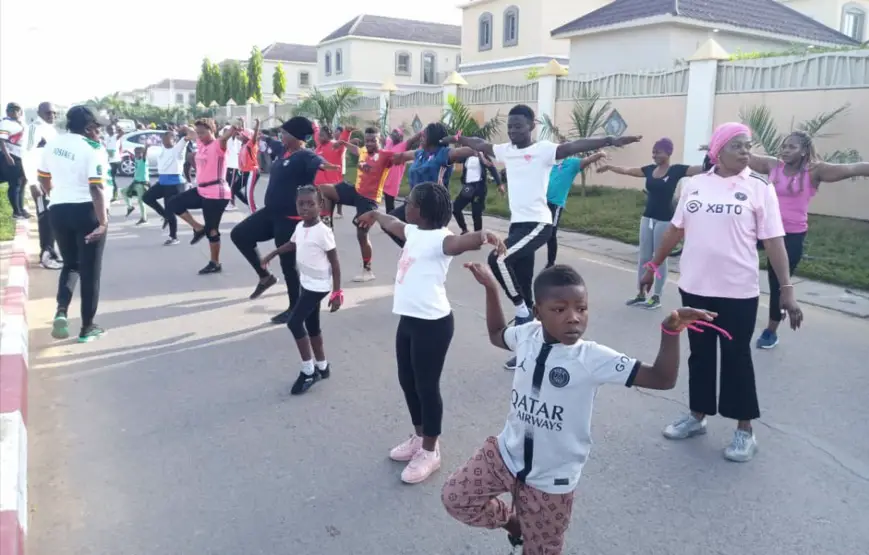 Tchad : Les Reines du Club Mercato footing luttent contre le cancer du sein par le sport