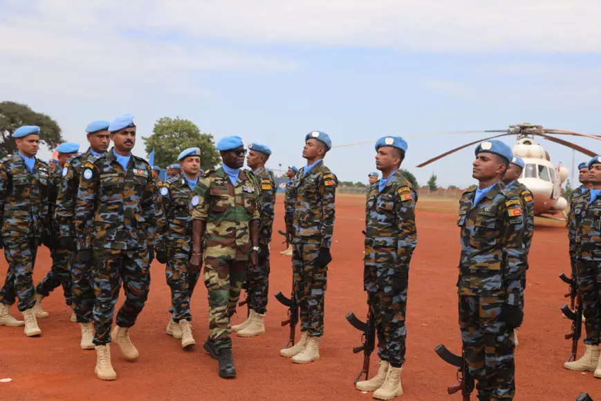 RCA - Bria : 110 Casques bleus srilankais décorés pour leur service