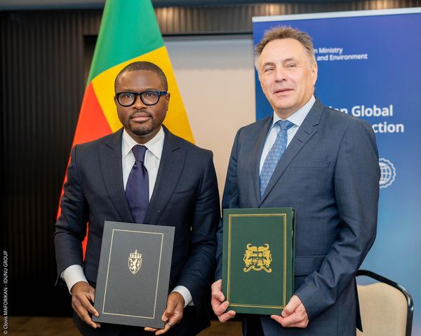 La Norvège et le Bénin signent un accord historique pour accélérer la transition climatique