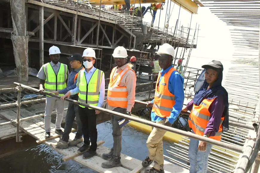 Le pont à double voies de N'Djaména prend forme : un projet phare pour le Tchad