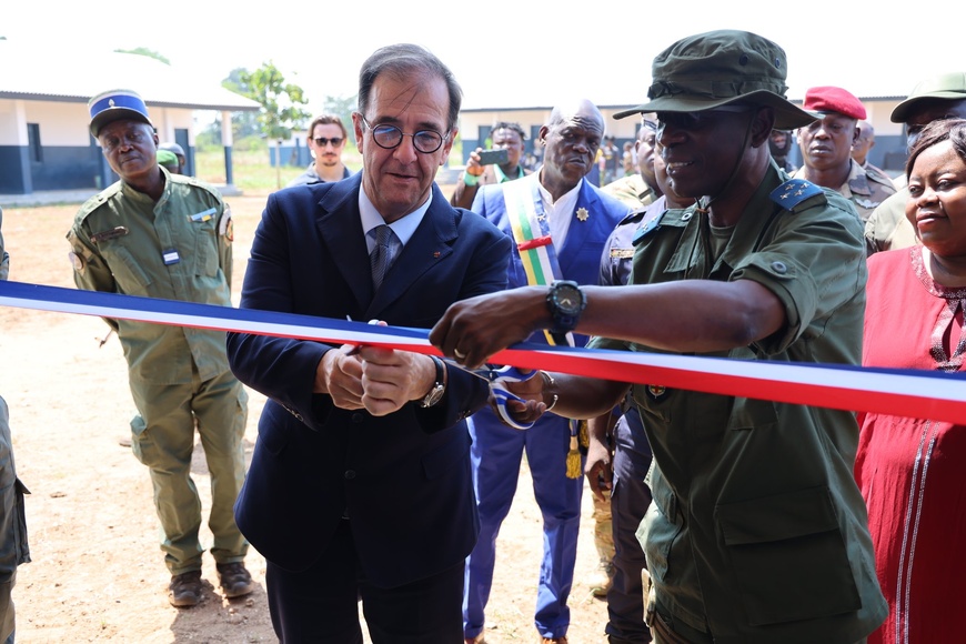 RCA : La France soutient le renforcement des forces de sécurité en inaugurant de nouveaux logements pour les gendarmes à Pissa