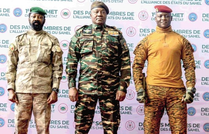 Confédération AES : les chefs d’État mettent leurs armées en état d’alerte maximale