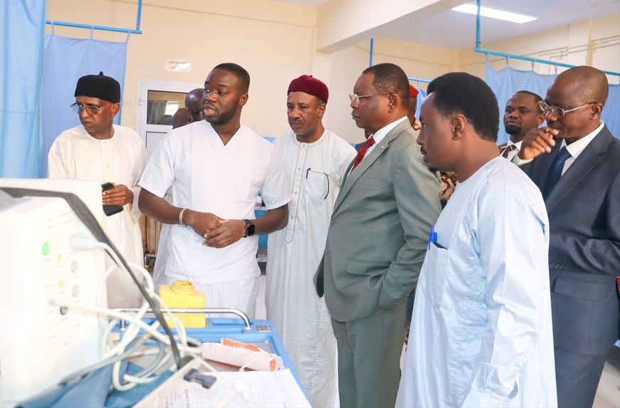 Tchad : visite inopinée du Premier ministre au Centre Hospitalo-universitaire de Référence Nationale