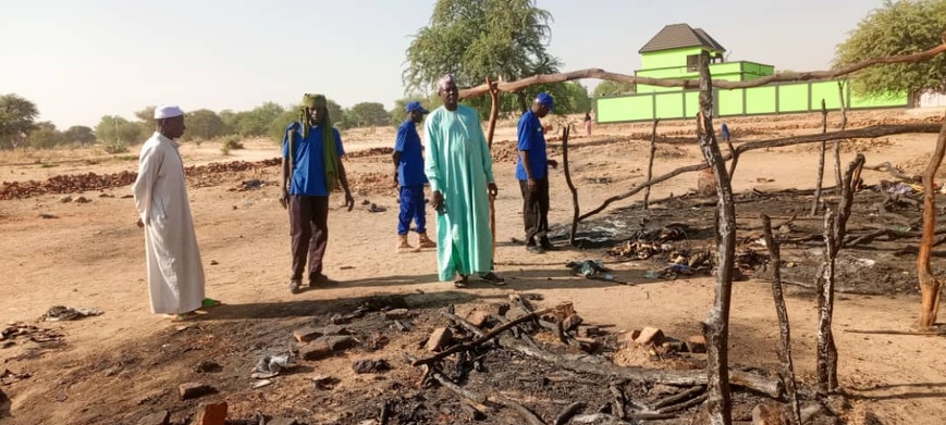 Tchad - Incendie à Mongo : Le maire apporte un soutien immédiat aux sinistrés