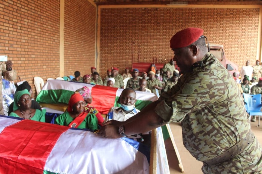 RCA : Des funérailles nationales pour honorer les soldats tombés à Bondjomo