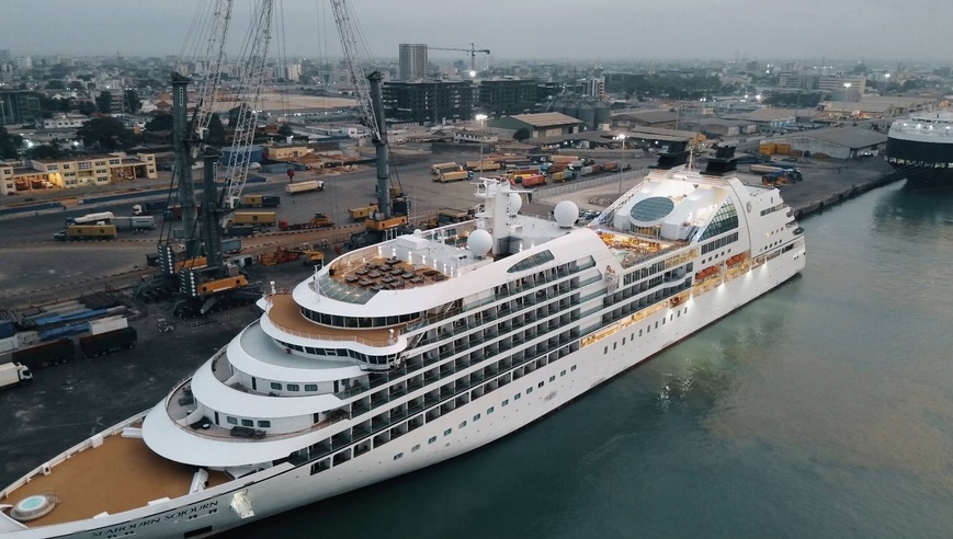 Bénin : accueil du navire Seabourn Sojourn pour une nouvelle destination touristique