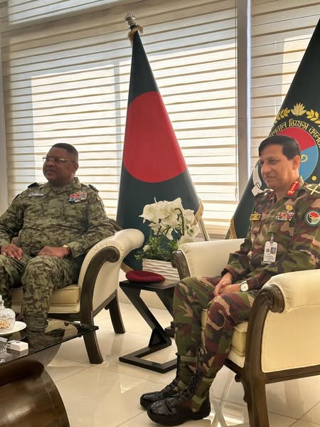 RCA : Visite de travail du Chef d’État-Major des armées au Bangladesh