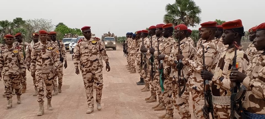 Tchad : dans la Tandjilé, visite du chef d’État-major e l’armée de l’air