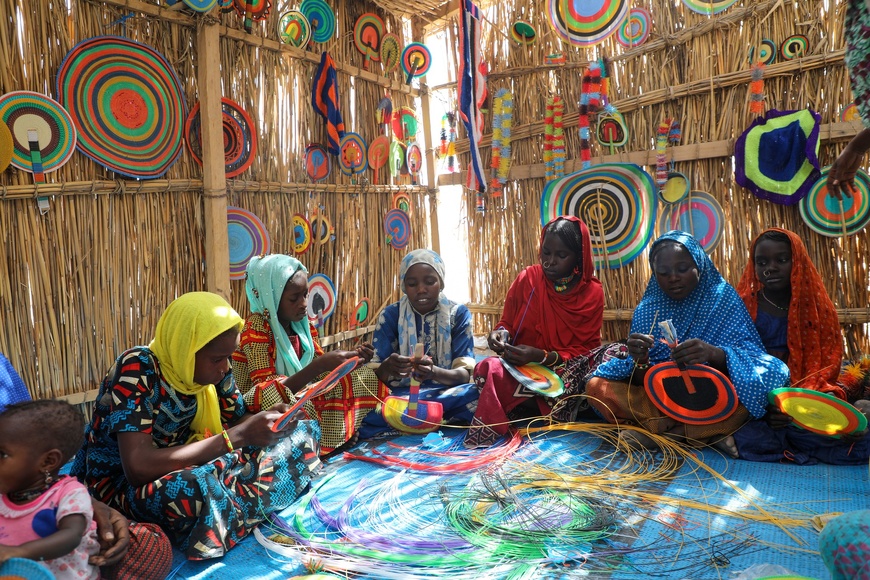 Tchad : À Forkoloum, les adolescentes s'autonomisent grâce à l'artisanat et à la transformation alimentaire