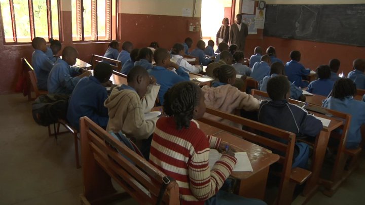 Une école au Tchad. Crédit photo : afrique.arte.tv