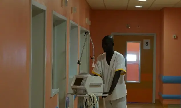 Un personnel de santé à l'hôpital de la Renaissance de N'Djamena. © DR