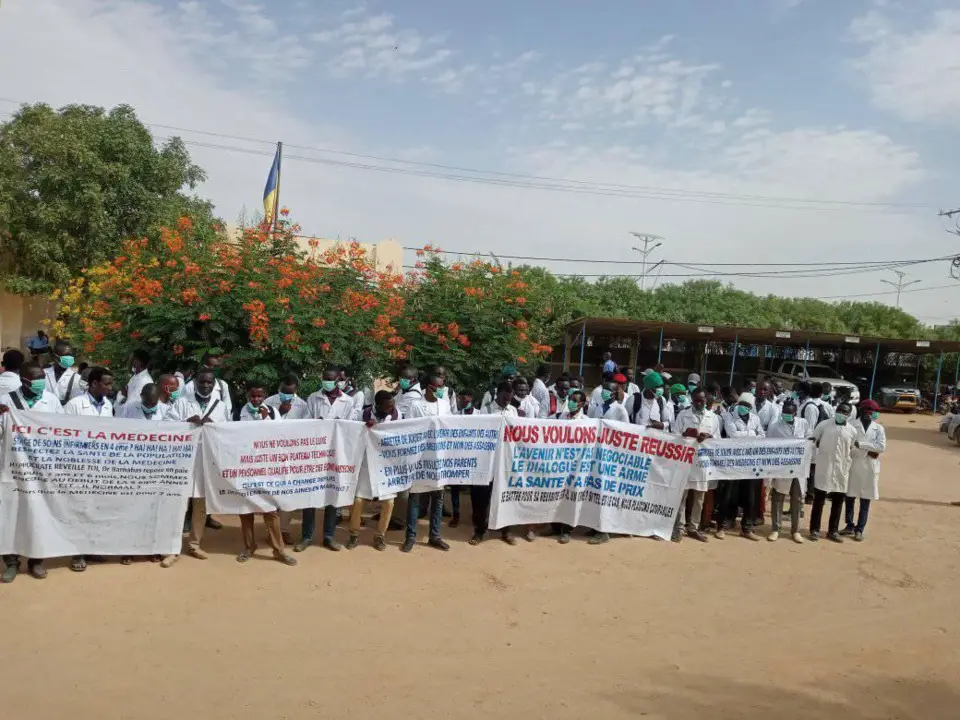 Tchad : mouvement de grève des étudiants de médecine à Abéché