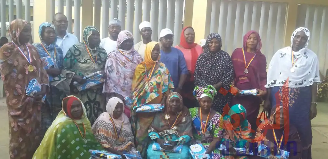 Tchad : 12 femmes décorées au Batha pour les services rendus à la nation. © Hassan Djidda Hassan/Alwihda Info