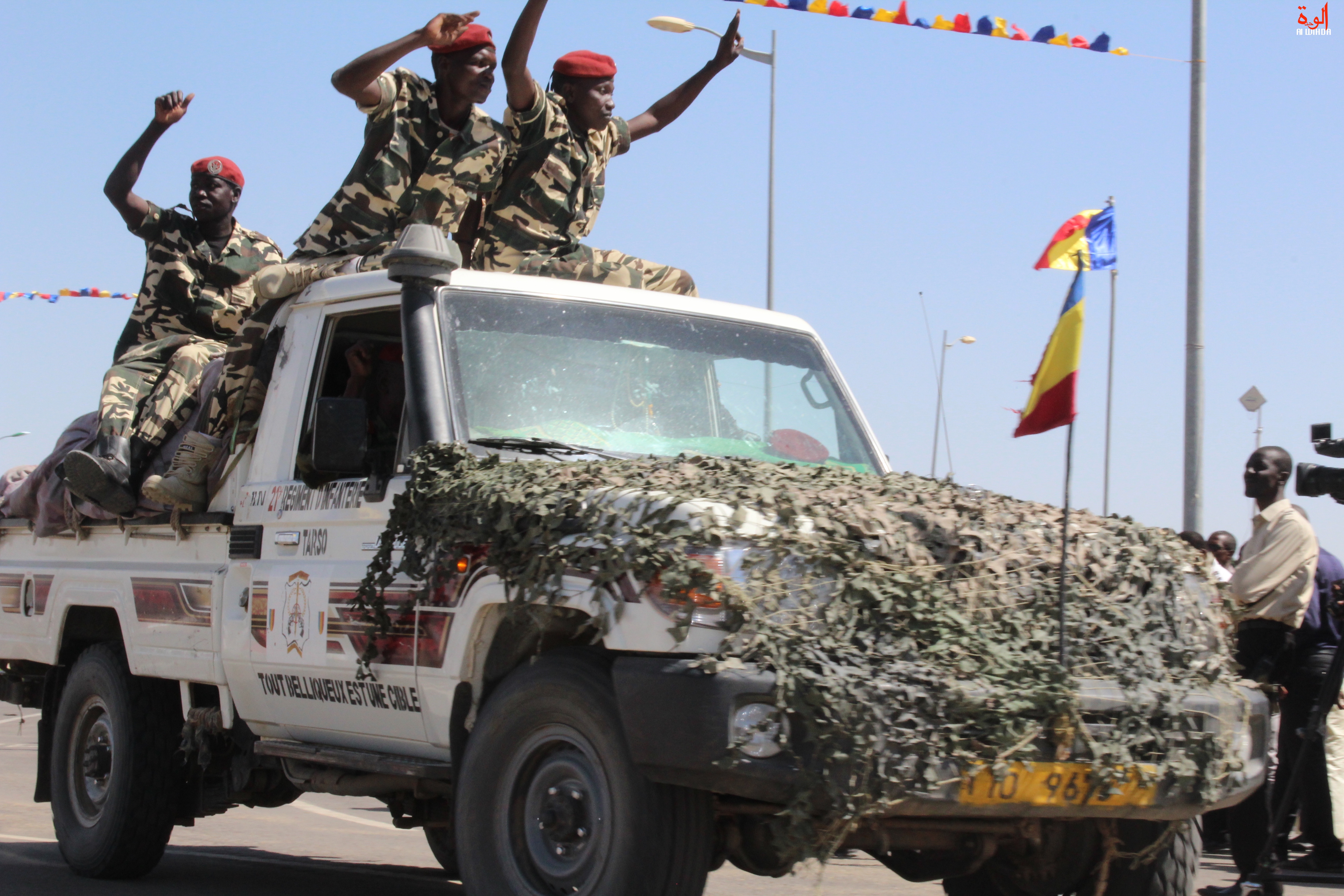 Des soldats tchadiens défilent à la Place de la nation de N'Djamena. © D.W/Alwihda Info