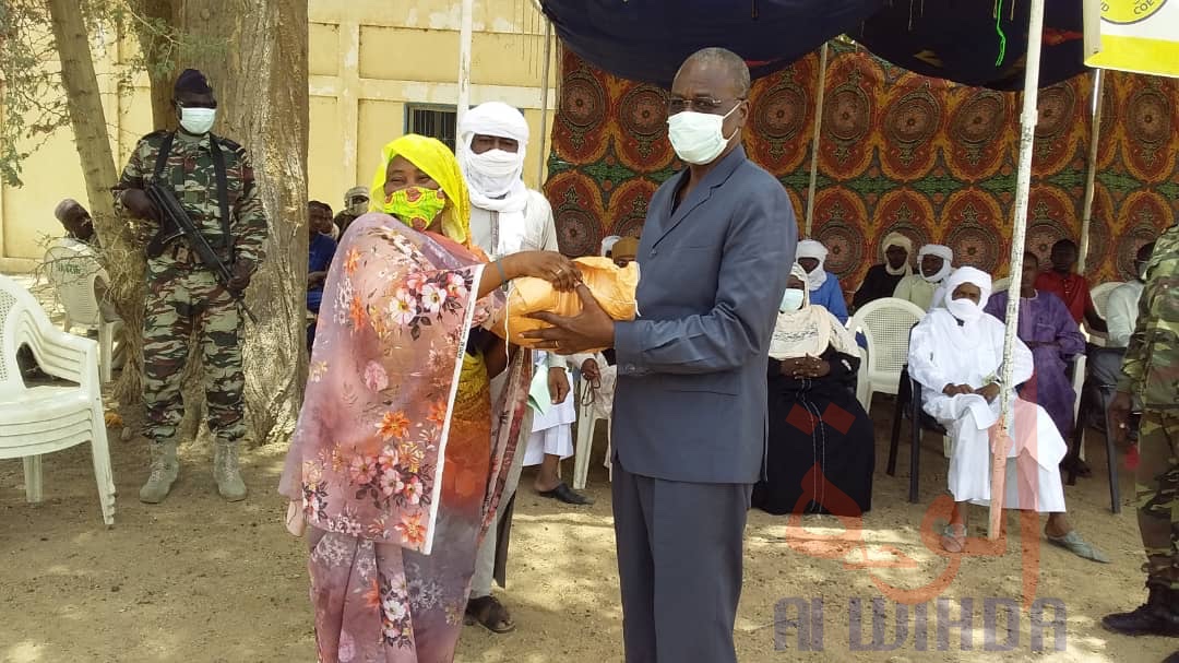 Tchad : Distribution De Vivres Aux Démunis De La Province Du Batha